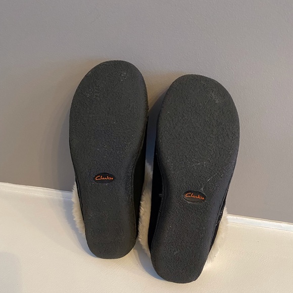 Cozy Indoor- outdoor slippers - Picture 4 of 10